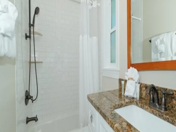 Luxury Four Bedroom Anna Maria Rental Gulf Views Sleeps 8
